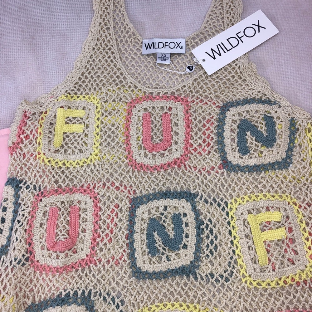 Summer sleeveless sweater